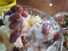 菠萝红豆刨冰-中雪冰冰凉(沙湾国际店)
