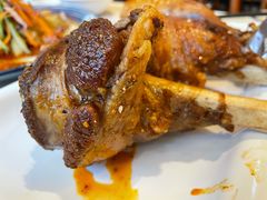 烤小羊腿-伊祥·敦煌楼