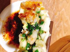鲜虾韭菜三鲜包-草包包子铺(宽厚里店)