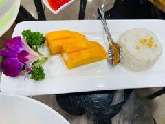 芒果椰浆糯米饭-荷花泰菜(东方新天地店)