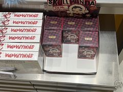 -泡泡玛特POPMART(蓝色港湾店)