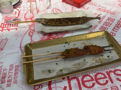 -老班长·小龙虾·鲜货烧烤大排档(金街美地店)