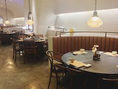 -来龙里 精致 东南亚餐室(万象城店)