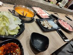 -呷哺呷哺(新世界百货望京店)