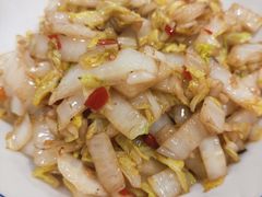 剁椒白菜-憨伢子·家常菜小食堂·有锅气の炒菜(江汉路店)