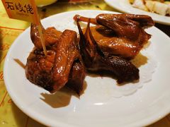 招牌烤乳鸽-石岐佬中山菜馆(张溪店)
