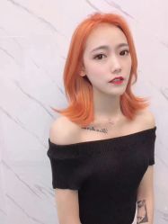 -宫铭烫发染发接发店