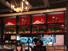 大堂-渝是乎酸菜鱼(龙旗购物中心店)