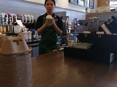 -星巴克(深圳龙华人民北店)