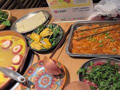 -洱火云南酸菜牛肉火锅(石景山当代商城店)