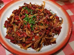 -思博半步颠小酒馆(梦时代店)