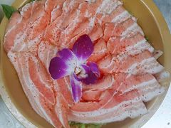 -钱小主·自助回旋烤肉火锅餐厅(东方新天地店)