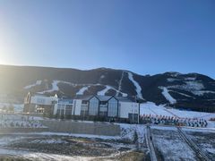 -鳌山滑雪度假区