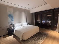-深圳湾科技园丽雅查尔顿酒店
