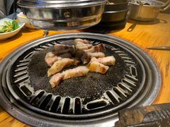 -唯成•韩国炭火烤肉 유성고기