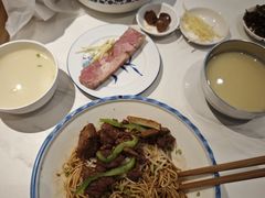 -镇南锅盖面馆(解放路店)