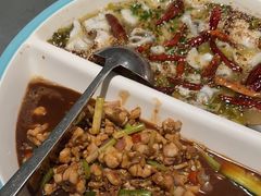 -姚姚酸菜鱼·金戈戈香港豉油鸡(喜荟城联名店)