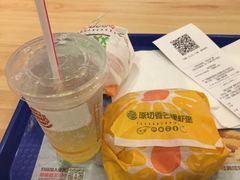 原切香芒裸虾堡-汉堡王(北京通州领展店)