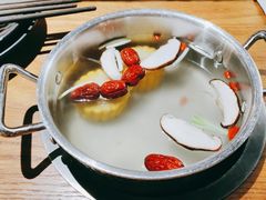 -呷哺呷哺 黄金牧场 (新中关购物中心店)