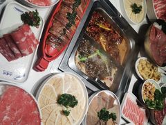 菌汤鸳鸯太极锅-小龙坎火锅(全球总店)