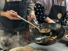 -何永光123鲜牛肉馆(1号店)