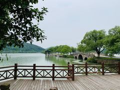 -南北湖湖光山居度假酒店
