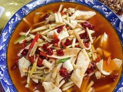 -盐府老街兔(三八路店)