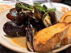 -LESCEDARS  Bistro香柏树(外滩店)