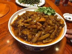 -江南大酒店·地道正宗有锅气的江西菜(中华北大街店)