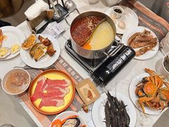 -金马门国际美食百汇(珞喻路店)