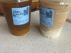 -瑞幸咖啡(苏河1号店)