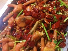 有故事的鸡手-喝丢一只鞋辣炒海鲜小烧烤(三八广场店)
