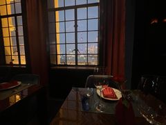 靠窗位-YUE·6·西式融合餐厅(外滩六号店)