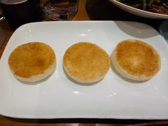 -莲餐厅·湖北菜·潜江小龙虾店(愚园路店)