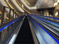 -红星美凯龙国际家居博览中心至尊mall停车场