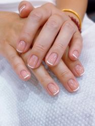 -悠禾·美甲美睫·皮肤管理