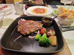 -牛扒先生·雪花牛扒西餐厅(东平店)