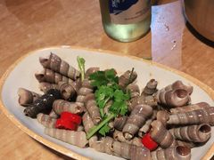 -喝丢一只鞋海鲜烧烤·海肠捞饭(东关街店)