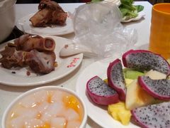 -泉福居酱骨头自助广场(南大街商业步行街店)