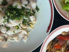 -明本湛江鸡•海鲜小厨(陈家祠店)