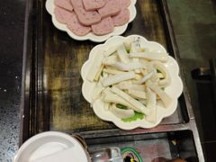 -宽板凳老灶火锅(南礼士路店)