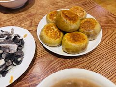 -清真吴记门钉肉饼·喜多利