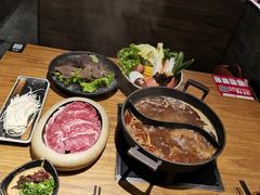 -呷哺呷哺 黄金牧场 (新中关购物中心店)