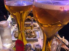-海盗船. 龙虾烧烤. 酒馆