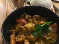 -来龙里 精致 东南亚餐室(万象城店)