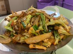 -桃子餐厅·天津菜(王顶堤总店)