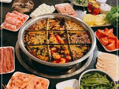 -邓莽子老火锅(中兴路总店)