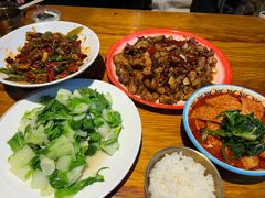 -柴窝堡22号辣子鸡·传承新疆菜