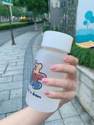-薇奈尔美甲美睫·科技美肤