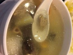 老火靓汤-迪拜七星酒店·京港酒楼